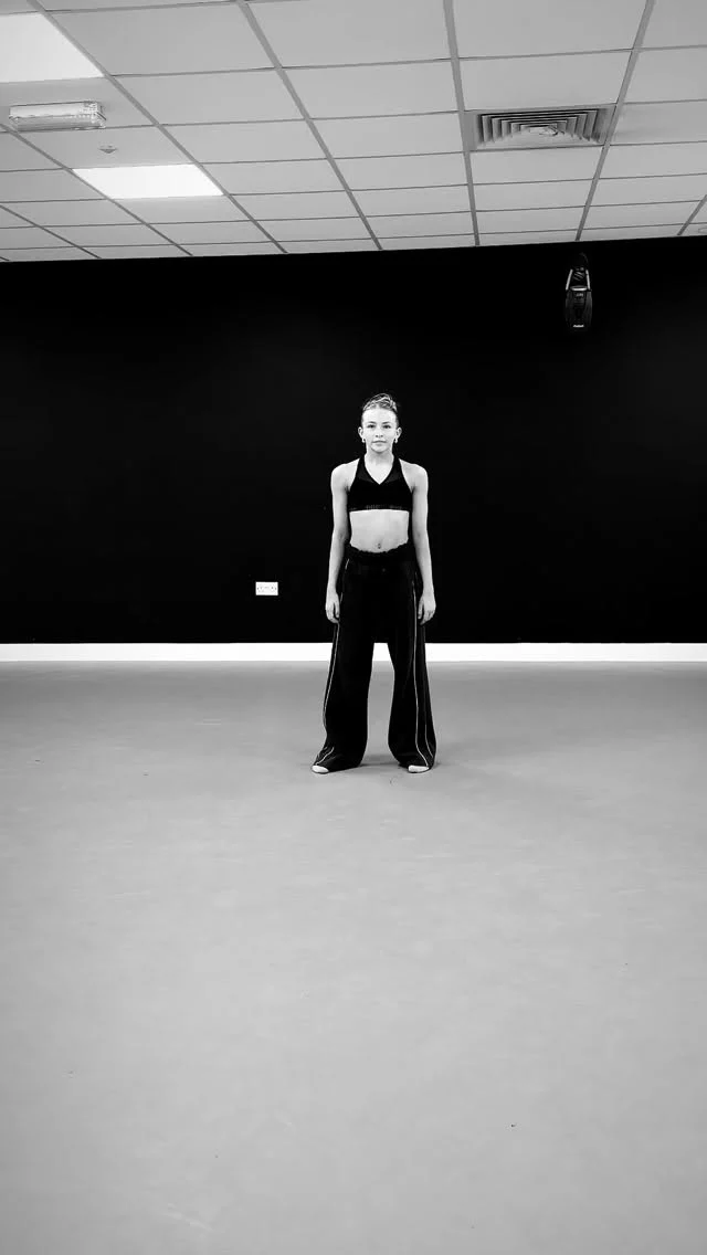 A stunning contemporary workshop with @bexdixondance ! We can’t wait to have you back 🖤

Danced beautifully by Miss Talulah Lumb 😍